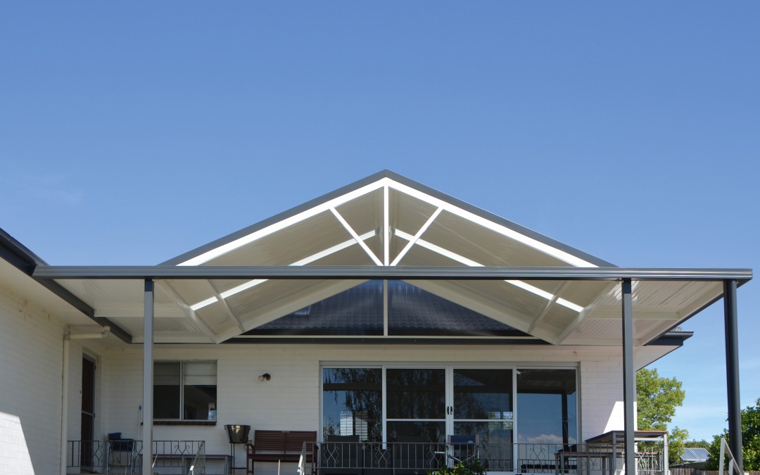 Verandah with Stramit Sunset roof sheeting, skylights and gable spokes