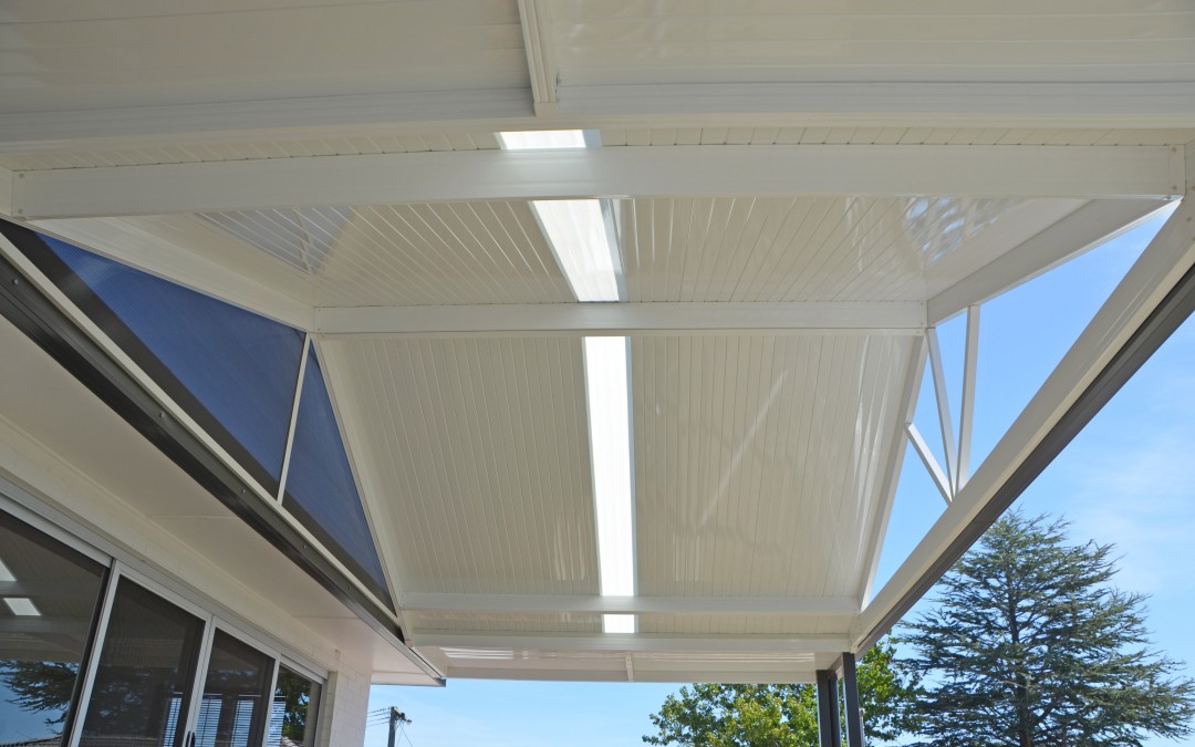 Attached combination roof awning with Monoclad roof sheeting