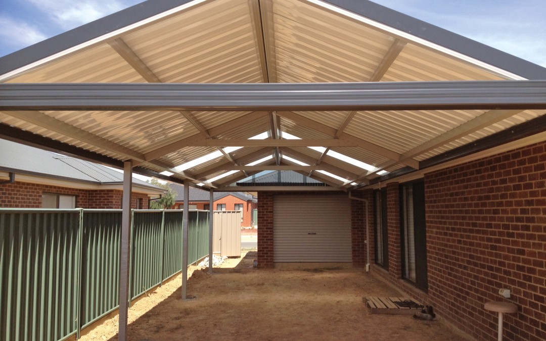 Gable roof patio with Monoclad roof sheeting