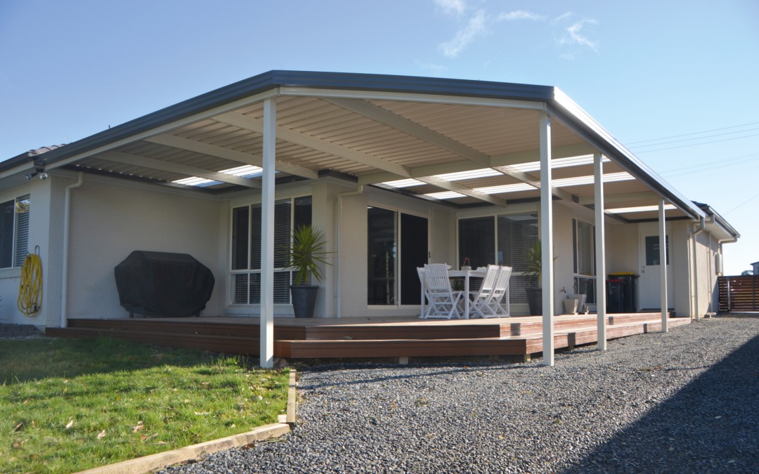 Monoclad verandah with skylights